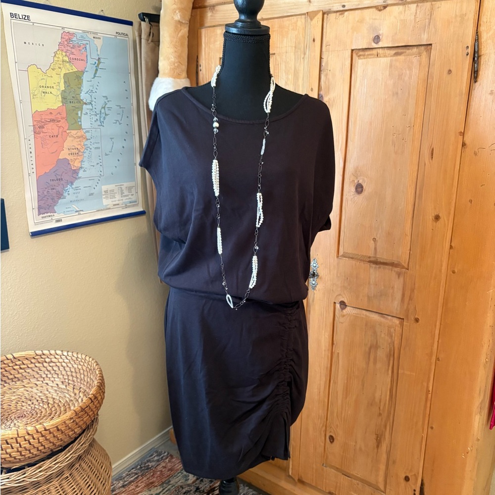 Elegant Black T-shirt Dress with rouching